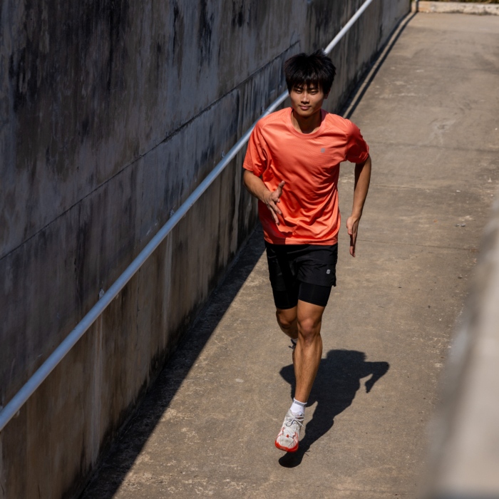EG3100 CASAUL RUNNING JERSEY