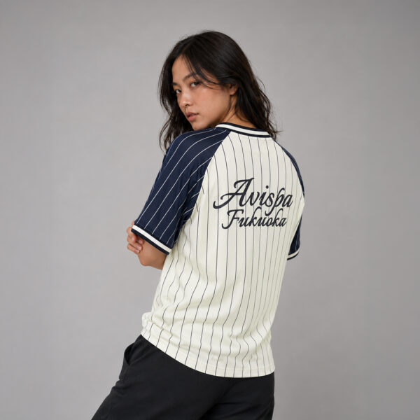 AE612 เสื้อเบสบอลโอเวอร์ไซส์เจอร์ซีย์ สีครีม