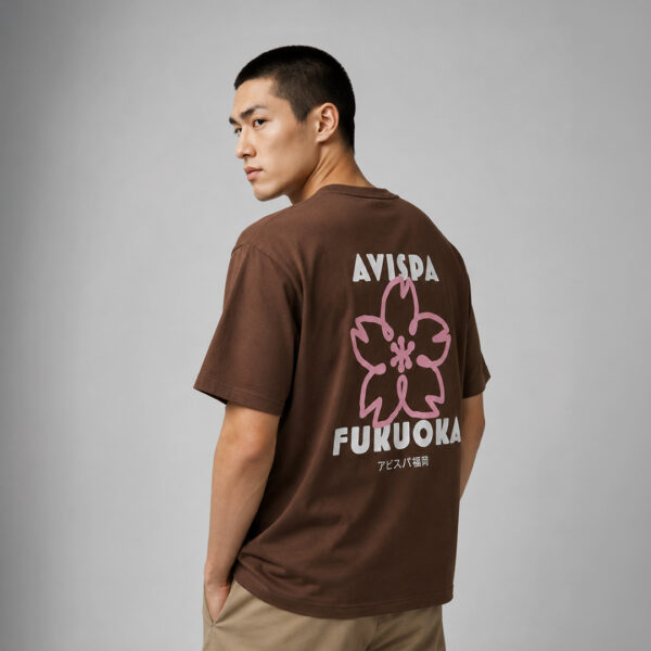 AE907 เสื้อยืดโอเวอร์ไซส์: ซากุระ สีน้ำตาล